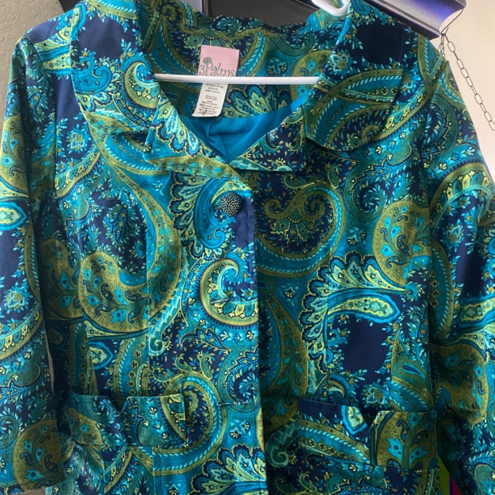 Jacket - Picture 2 of 5